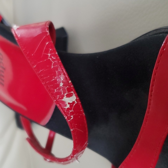 VINTAGE IMPO** RED HEELED SLIPS - 6.5/7 SIZE - Picture 4 of 4